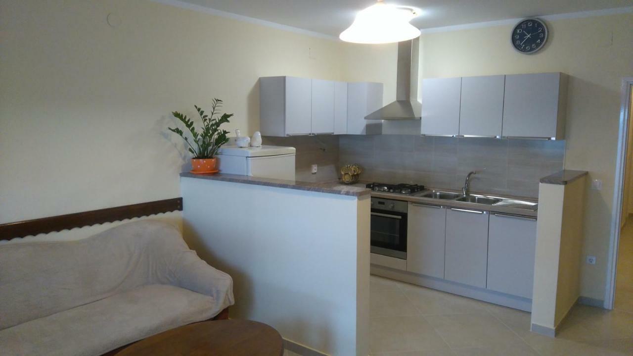 Apartment Ivana Senj  Luaran gambar